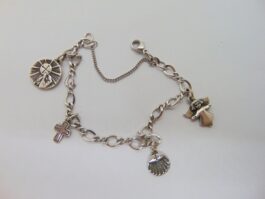 Bratara si charm uri cruce, ingeras din argint