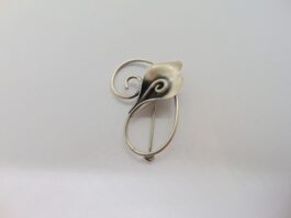 Brosa floare din argint by Jewelart