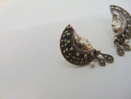 Cercei luna din argint cu marcasite si perla