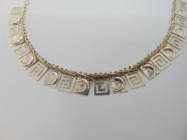 Colier din argint cu delfini