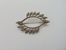 Brosa din argint cu marcasite