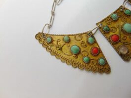 Colier etnic din argint aurit cu turcoaz, coral si quartz roz