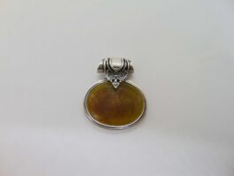 Pandantiv din argint si sticla de mare