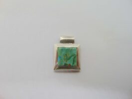 Pandantiv din argint cu turcoaz